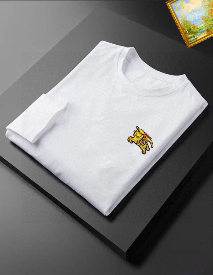 Burberry T-Shirts